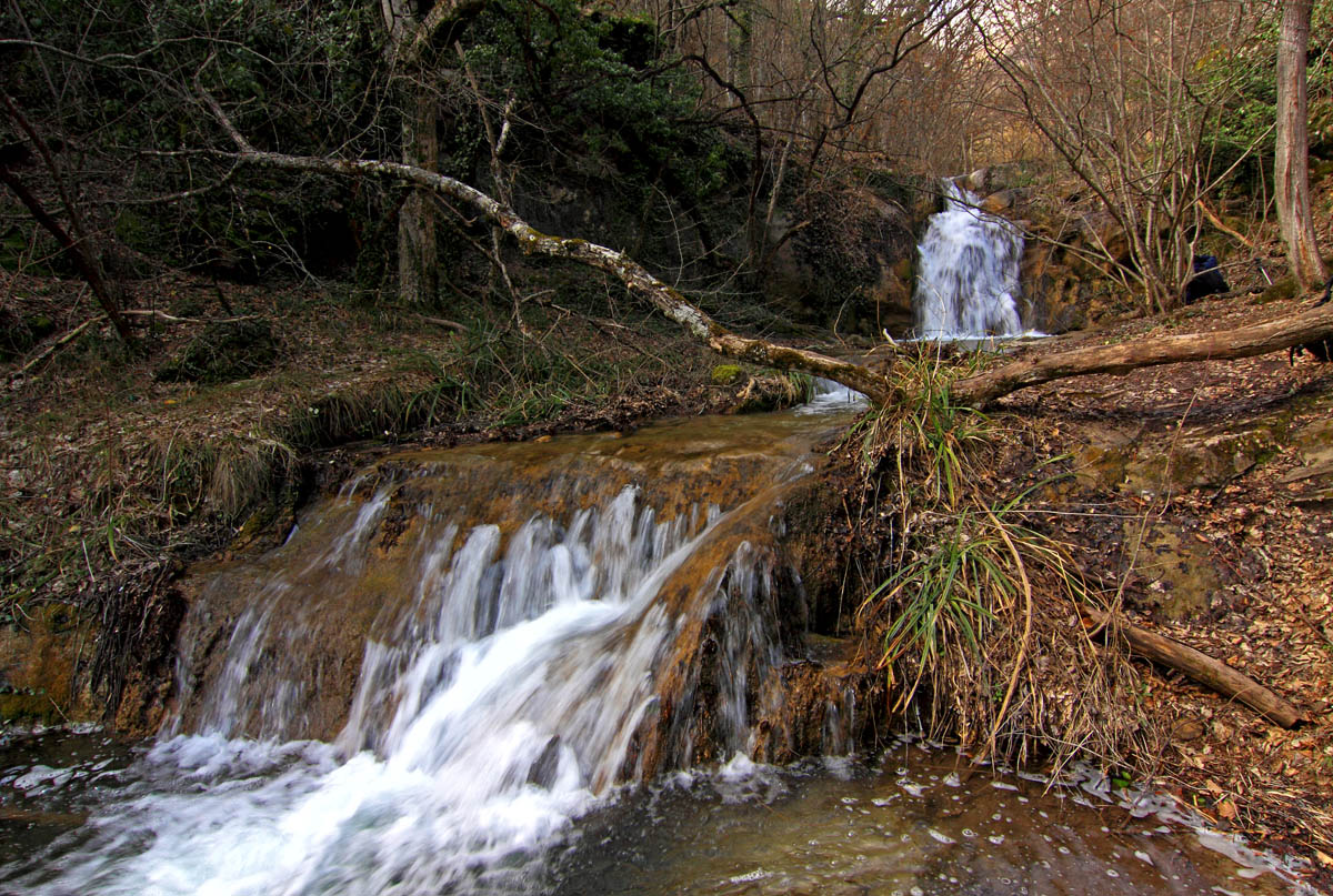 Водопады на реке Сотера
